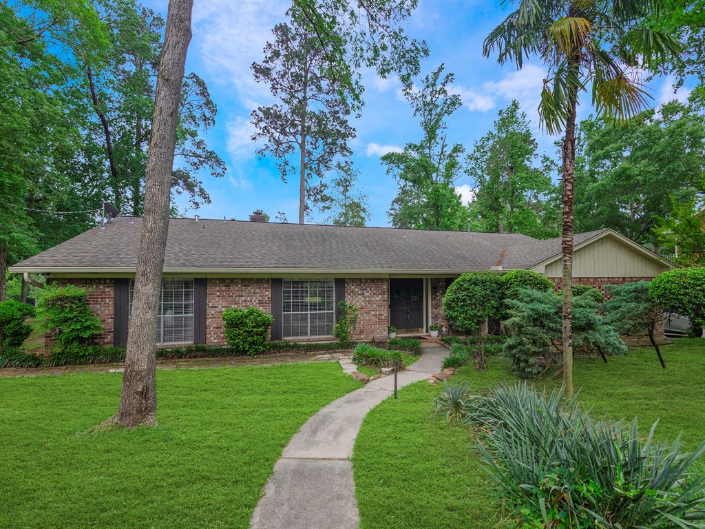 39 Blush Hill Drive, Conroe, Texas image 1