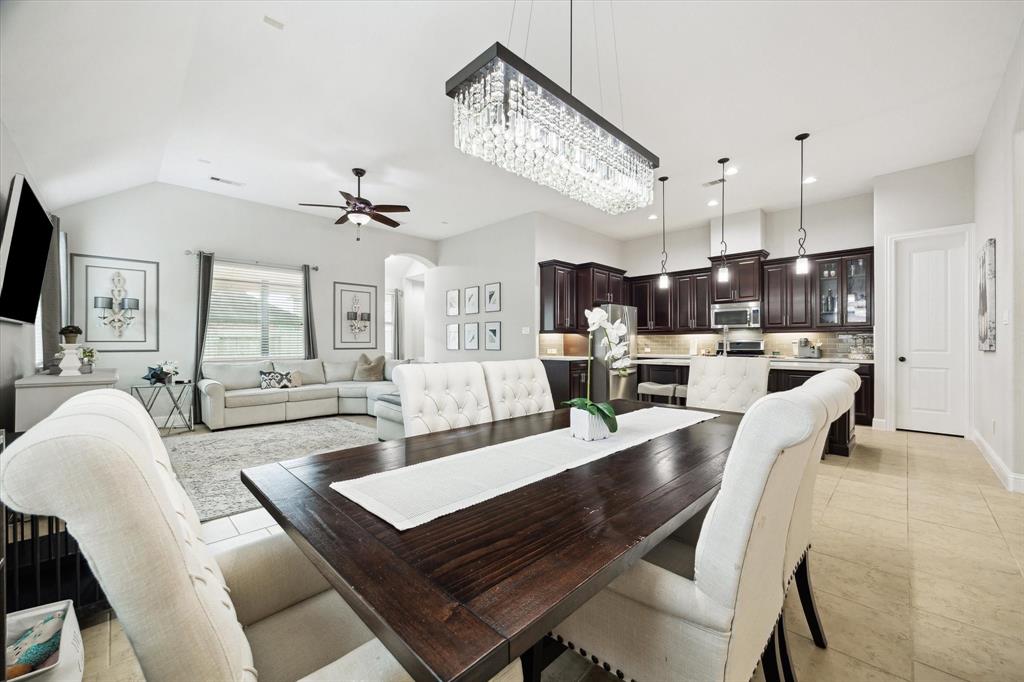 737 Mercer Falls Lane, League City, Texas image 10