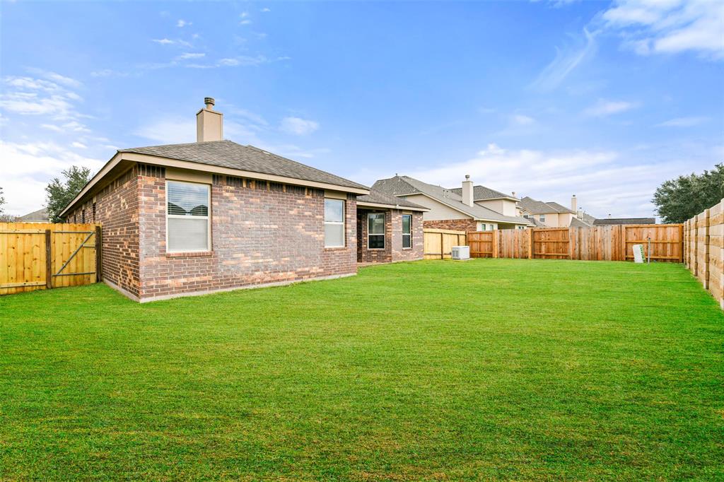 2514 Copper Fields Drive, Rosharon, Texas image 25