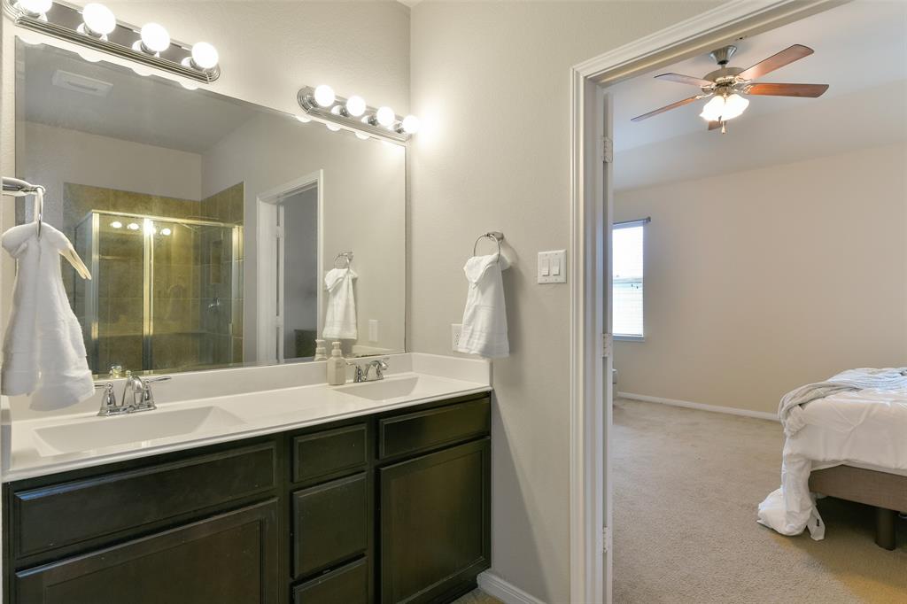 2514 Copper Fields Drive, Rosharon, Texas image 17