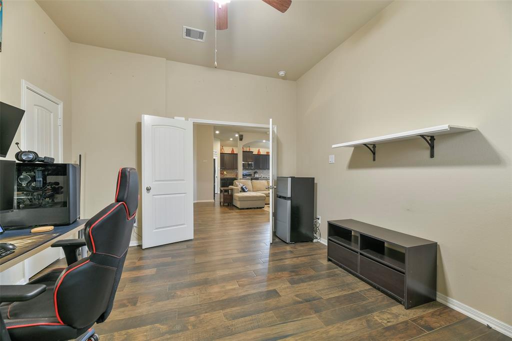2514 Copper Fields Drive, Rosharon, Texas image 13