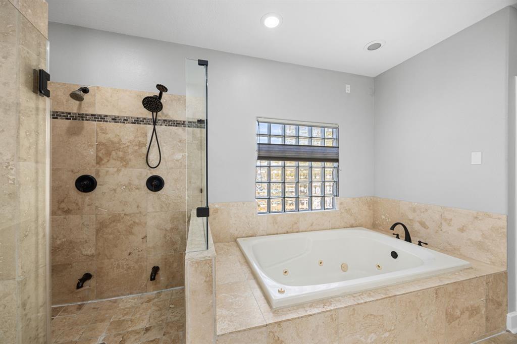 517 W 17th Street, Houston, Texas image 33