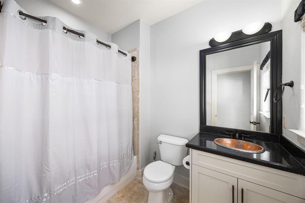 517 W 17th Street, Houston, Texas image 38