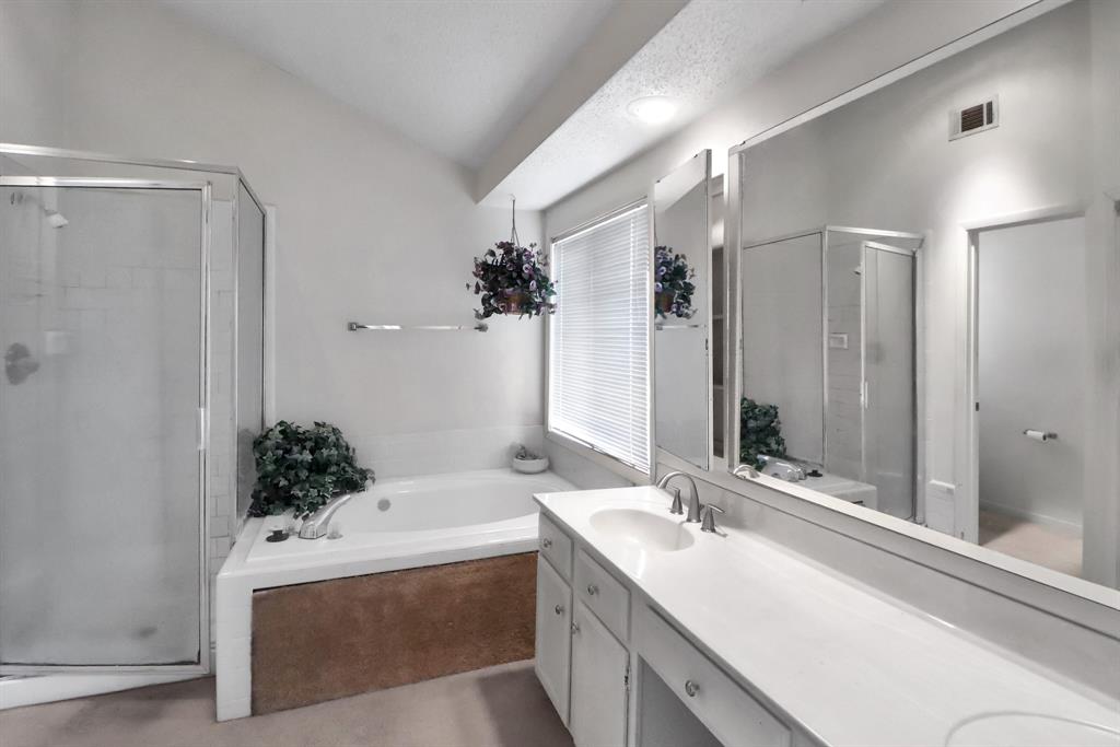 4043 Mission Valley Drive, Missouri City, Texas image 15