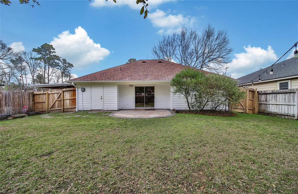 720 Springwood Drive, Conroe, Texas image 31