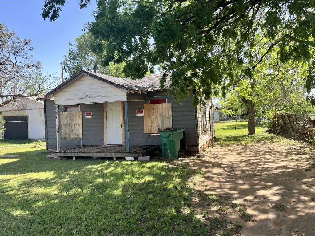 2517 Bowie Street, Vernon, Texas image 2