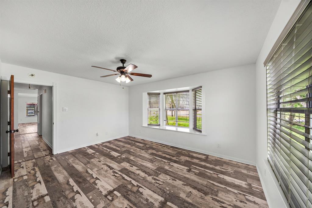 6301 Avenue T, Santa Fe, Texas image 11