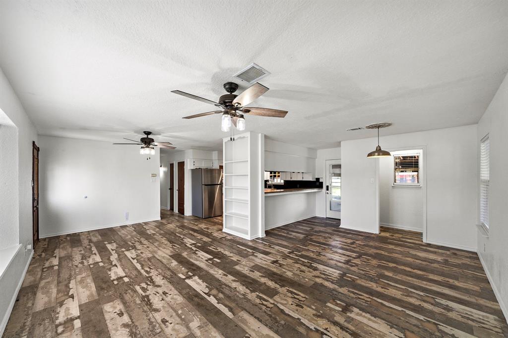 6301 Avenue T, Santa Fe, Texas image 4