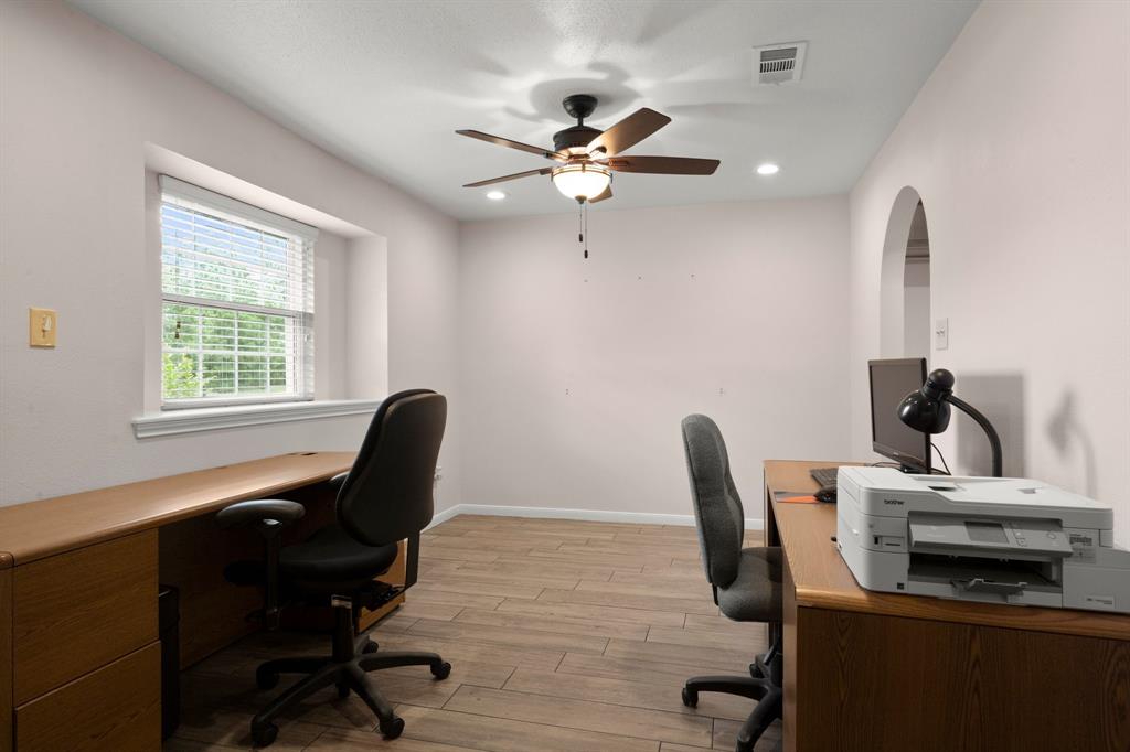 1206 Lynwood Road, Spring, Texas image 8