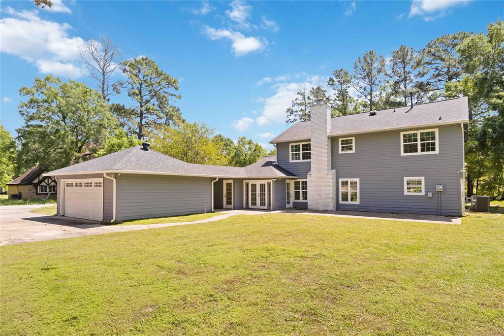 528 Robert E Lee Drive, Conroe, Texas image 29