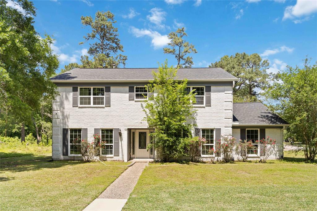 528 Robert E Lee Drive, Conroe, Texas image 1