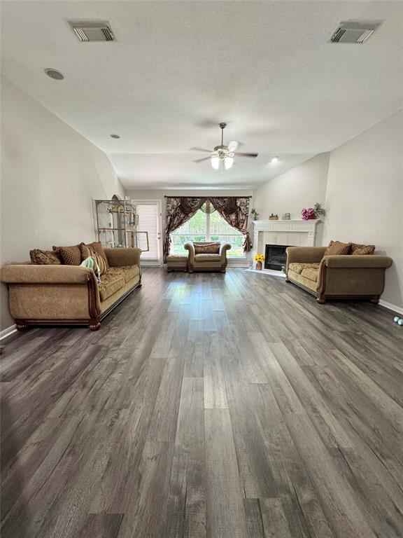 21503 Venture Park Drive, Richmond, Texas image 10