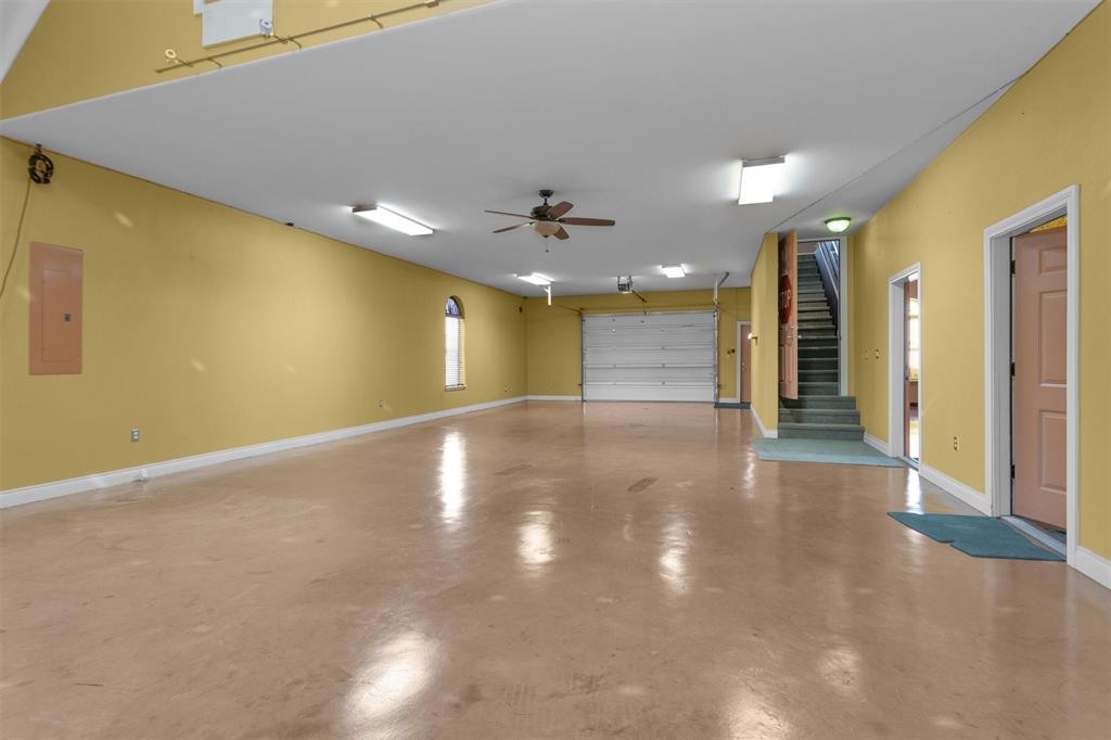 2119 Red Bird Lane, Pattison, Texas image 37