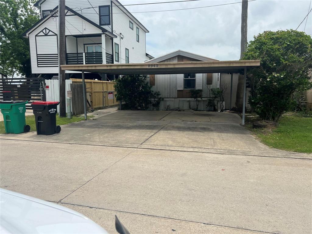 2942 Bay Oaks Harbor Drive
