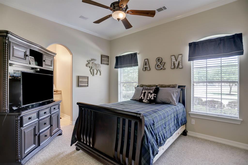 10038 Ramzi Drive, Conroe, Texas image 17