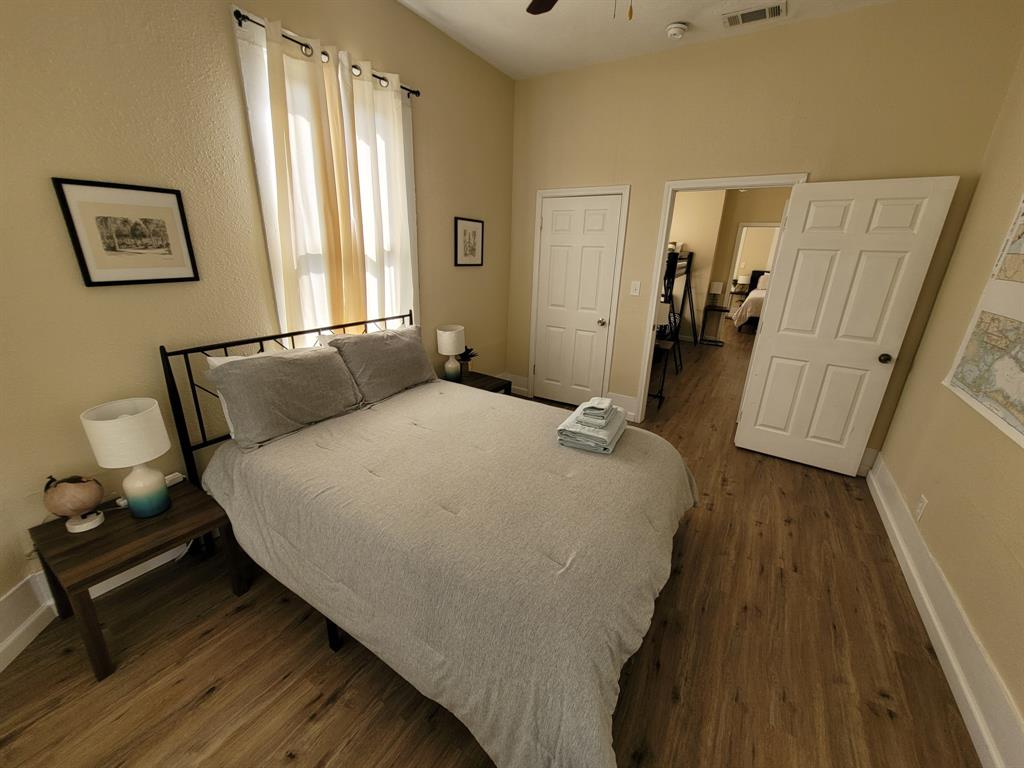 1913 Ursuline Street, Galveston, Texas image 10