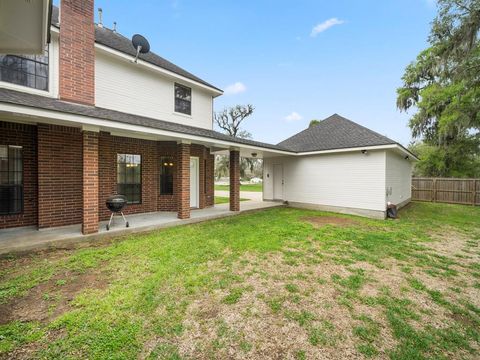 A home in Brazoria