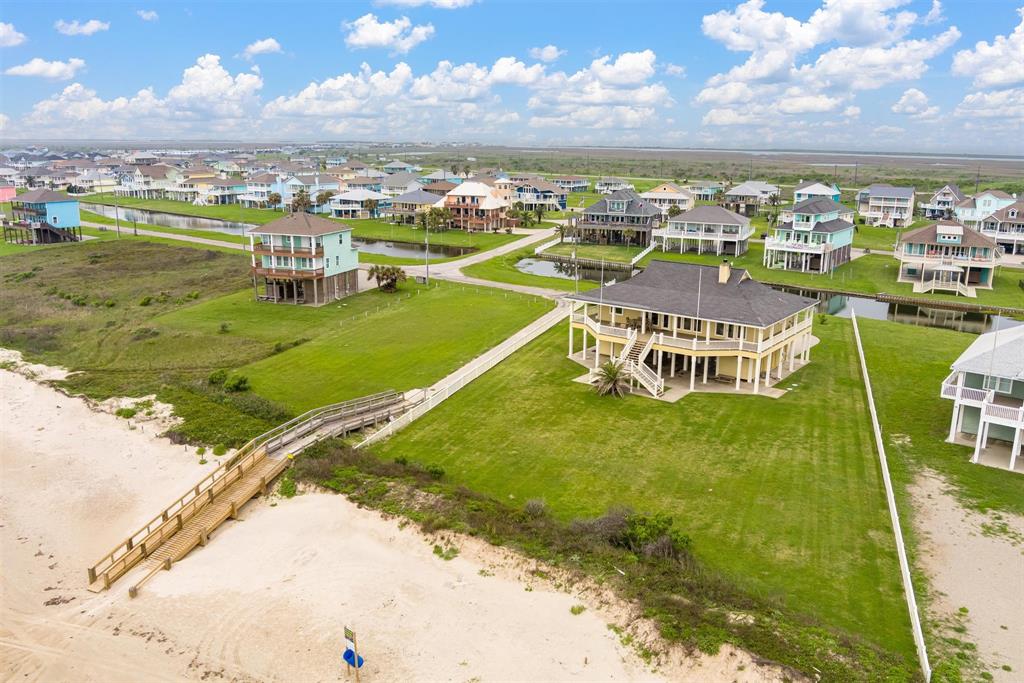 3210 Gulf Castle Drive, Crystal Beach, Texas image 49