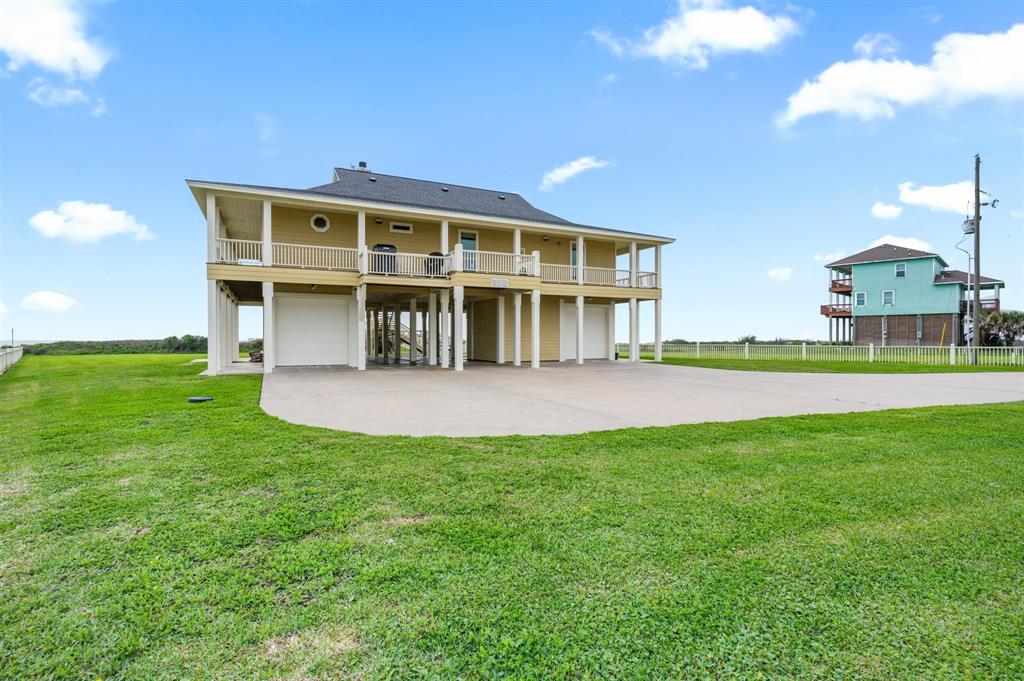 3210 Gulf Castle Drive, Crystal Beach, Texas image 42