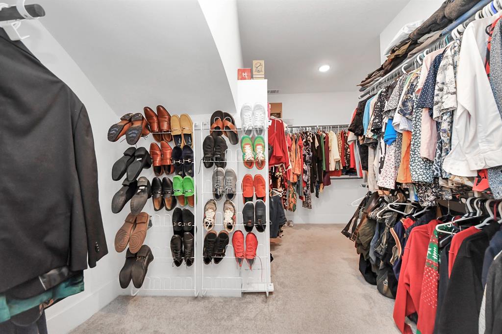 12326 Skene Bend Drive, Humble, Texas image 33