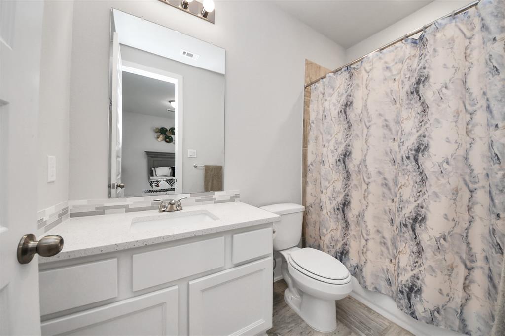 12326 Skene Bend Drive, Humble, Texas image 40