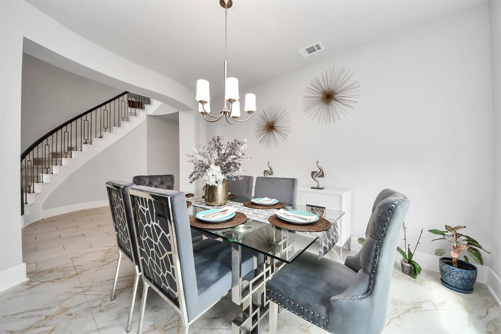 12326 Skene Bend Drive, Humble, Texas image 10