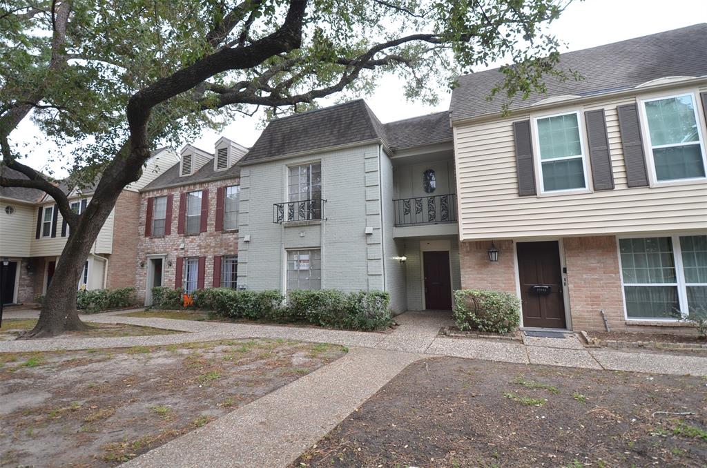 13164 Trail Hollow Drive #3164, Houston, Texas image 3