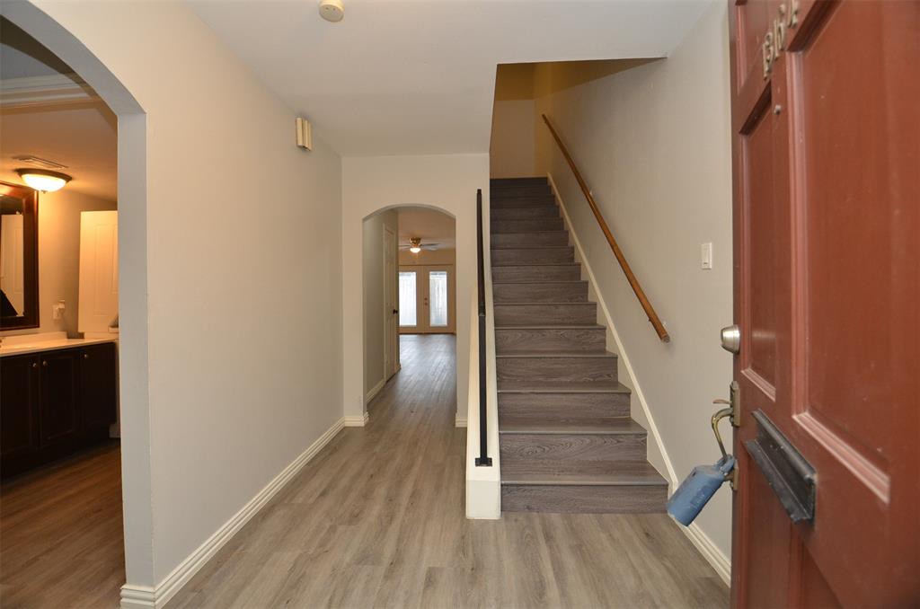 13164 Trail Hollow Drive #3164, Houston, Texas image 4