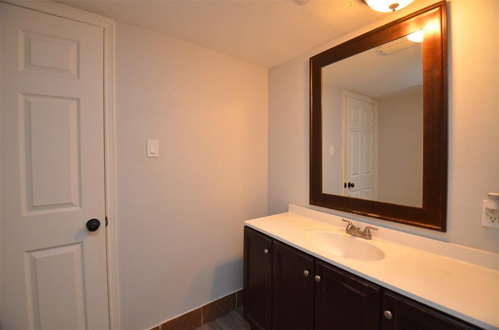 13164 Trail Hollow Drive #3164, Houston, Texas image 33