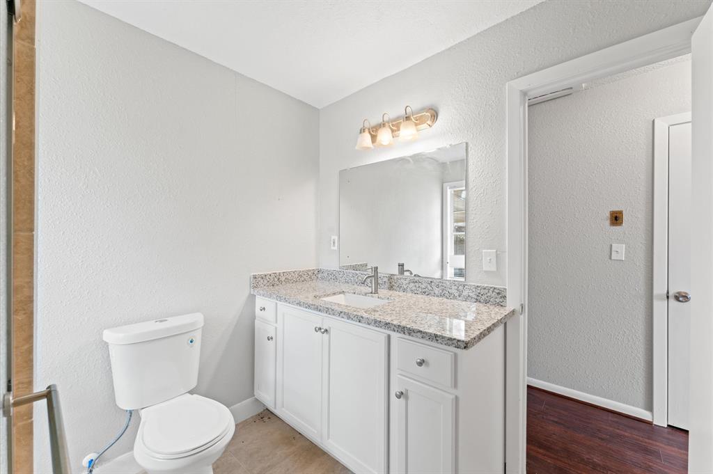 314 Empress Drive, Houston, Texas image 20