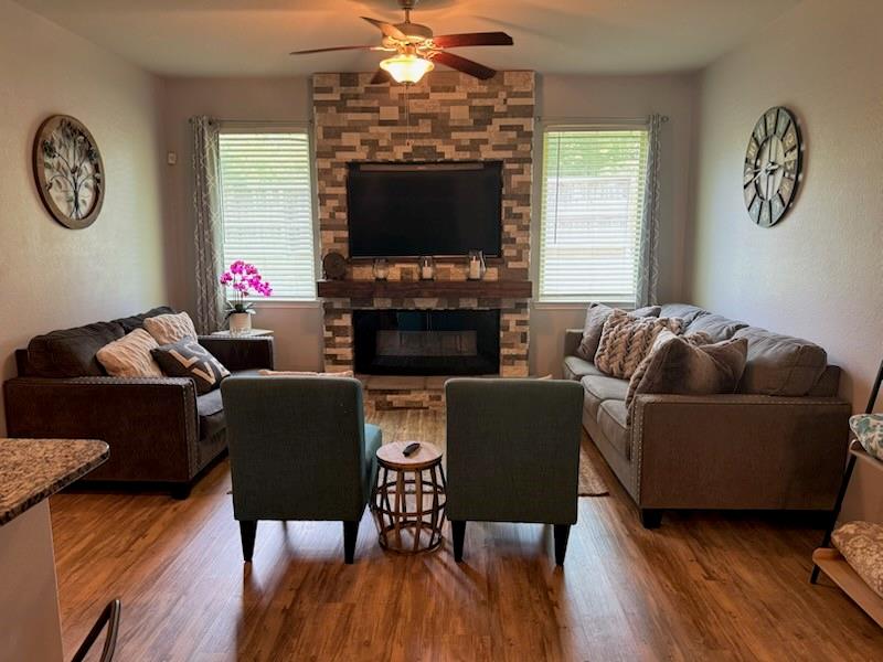 11502 Castle Nugent Court, Conroe, Texas image 6