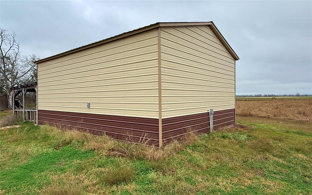 1691 County Road 107, Boling, Texas image 7