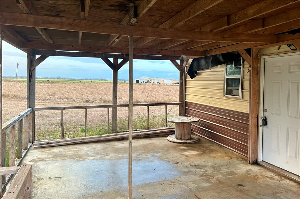 1691 County Road 107, Boling, Texas image 6