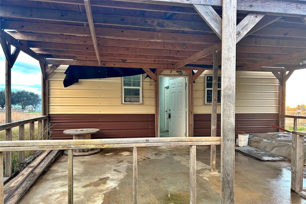 1691 County Road 107, Boling, Texas image 5