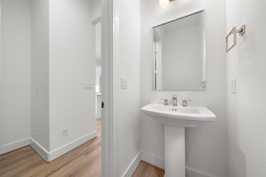 5238 Larkin Street, Houston, Texas image 21