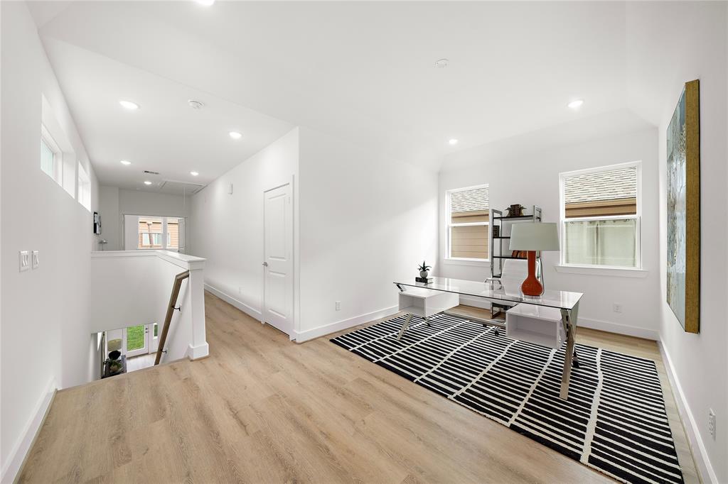 5238 Larkin Street, Houston, Texas image 18