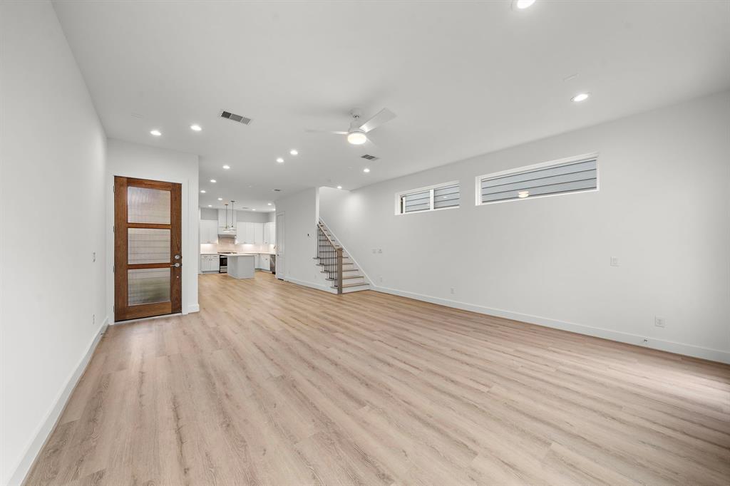 5238 Larkin Street, Houston, Texas image 12