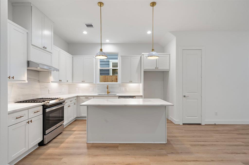 5238 Larkin Street, Houston, Texas image 14