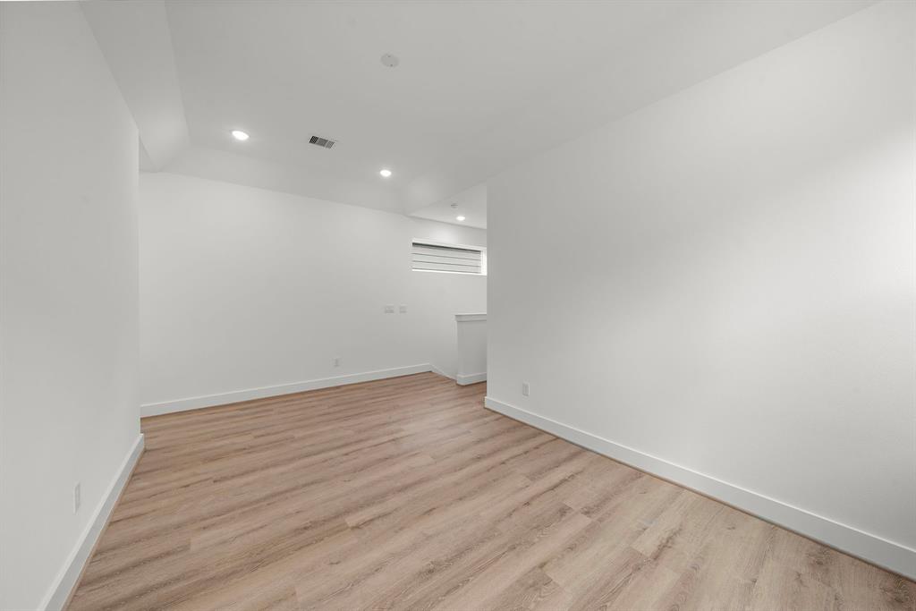 5238 Larkin Street, Houston, Texas image 23