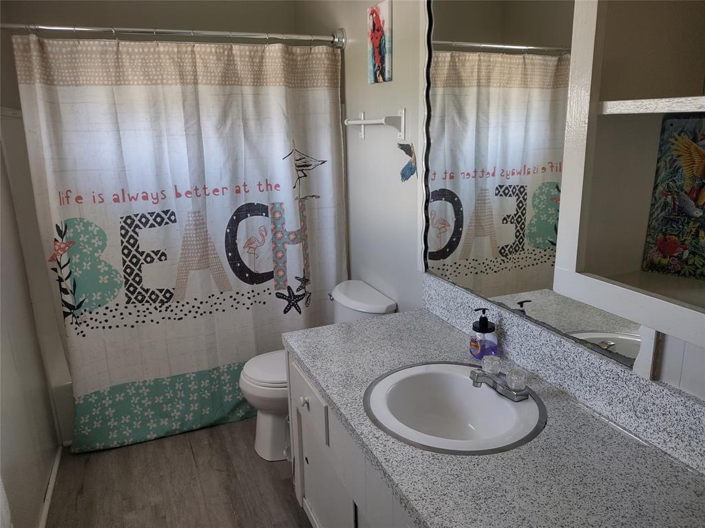 415 Seashell Drive, Surfside Beach, Texas image 25