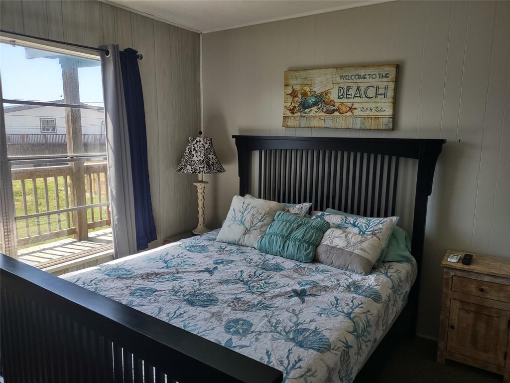 415 Seashell Drive, Surfside Beach, Texas image 29