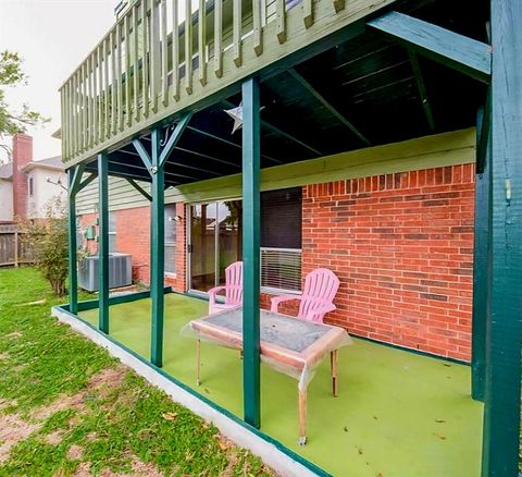 A home in Missouri City