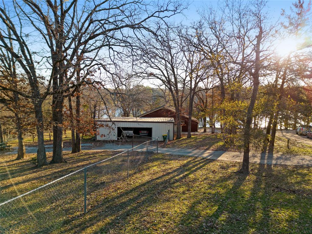 3 Lakeview Circle, Hilltop Lakes, Texas image 5