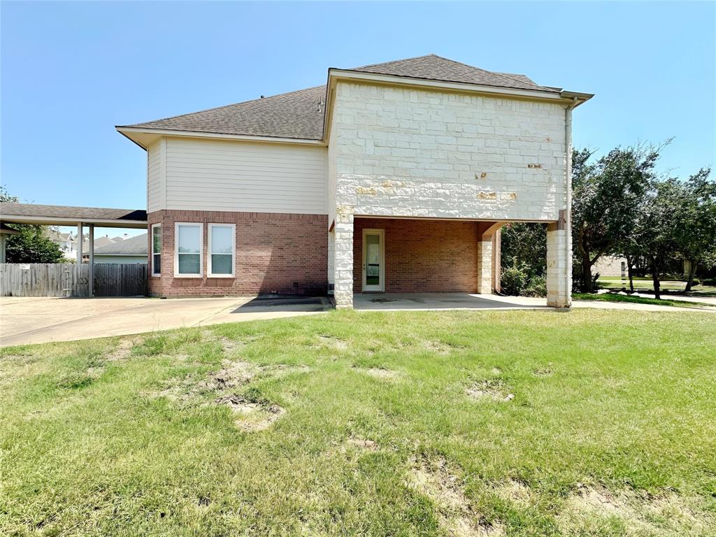 3003 Mystic Forest Drive, Missouri City, Texas image 4