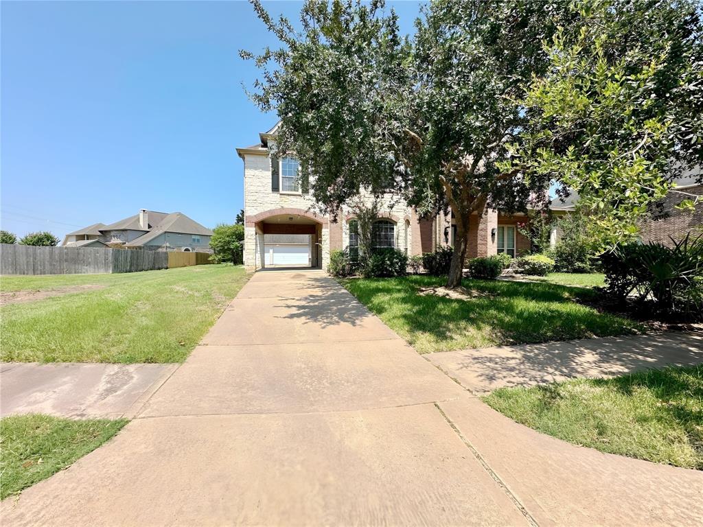 3003 Mystic Forest Drive, Missouri City, Texas image 2