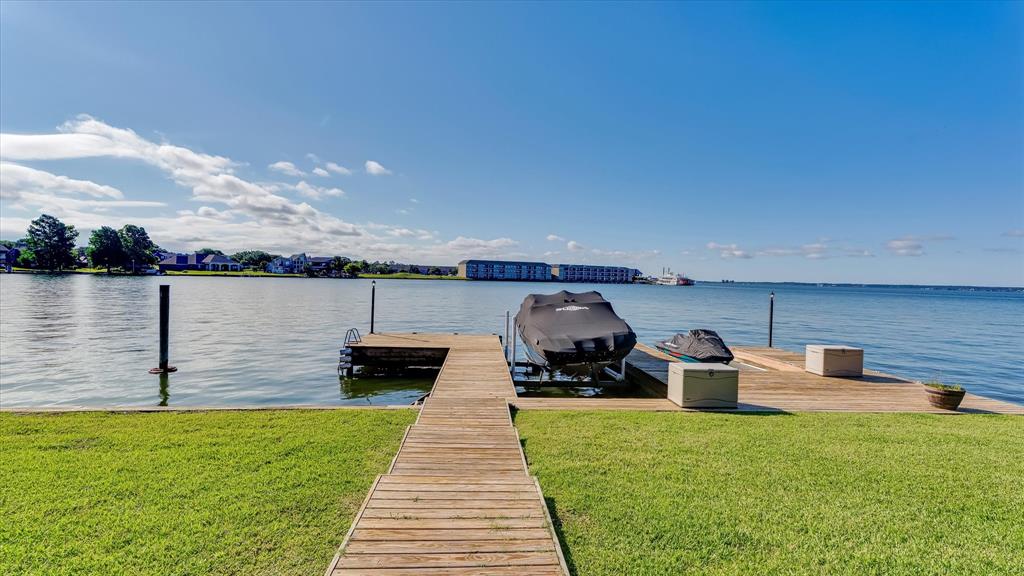7181 Kingston Cove Lane, Willis, Texas image 40