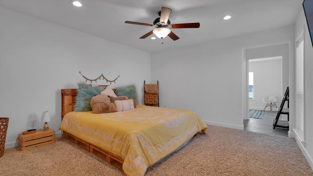 7181 Kingston Cove Lane, Willis, Texas image 32