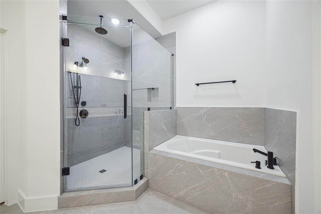11109 Savannah Woods Lane, Houston, Texas image 16