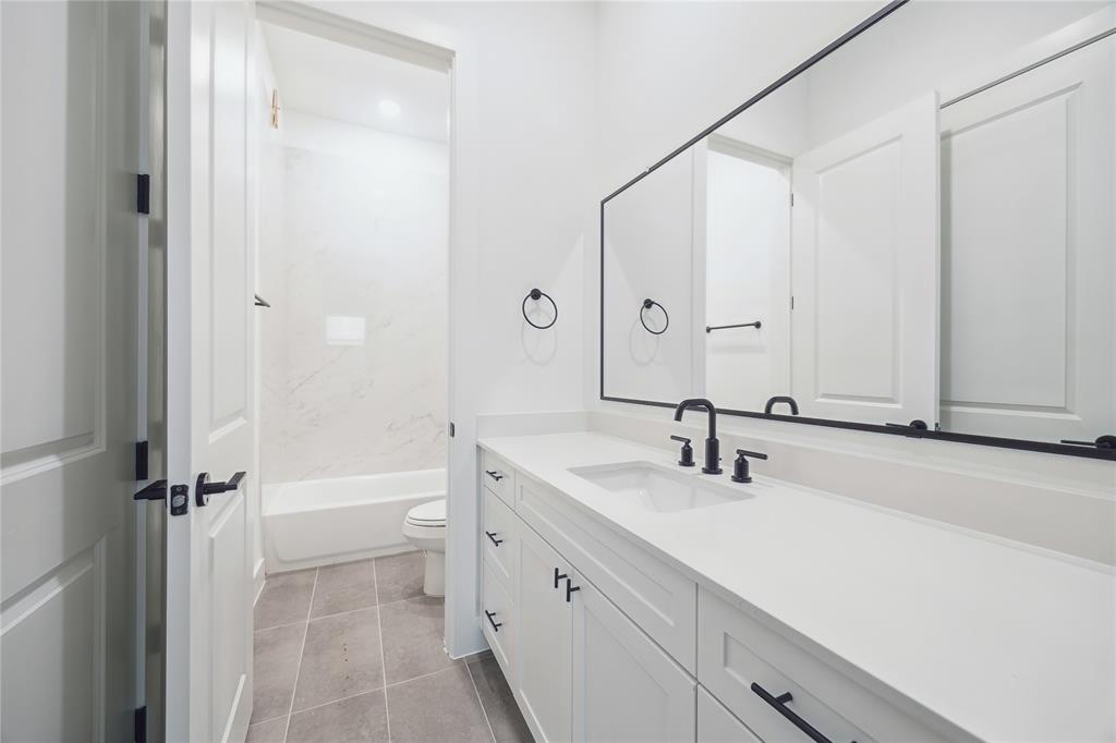 11109 Savannah Woods Lane, Houston, Texas image 5