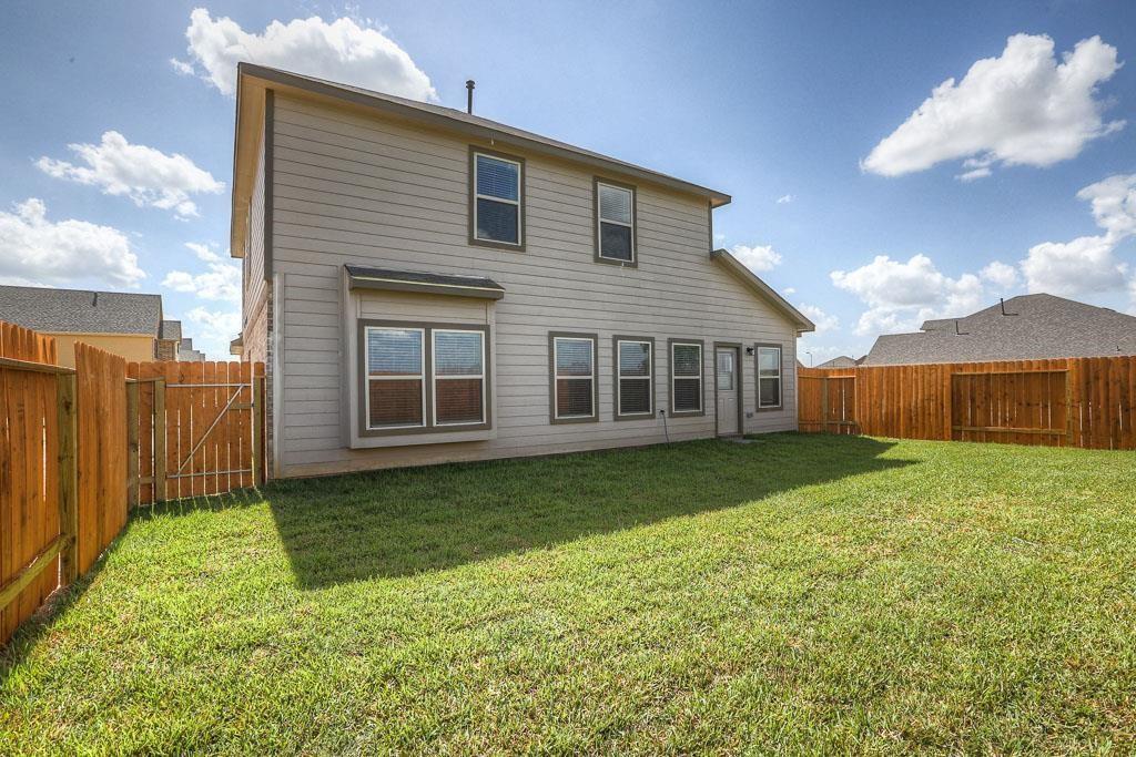 21323 Cypress Red Oak Drive, Cypress, Texas image 3